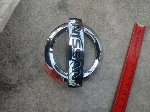 Emblem logo nissan - emblem,