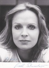 Gisela Schneeberger, mit Autogramm