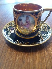 Gedeck Liebe Paar Rokoko Kobaltblau Gold Akanthus Tasse Teller Union T Bild bunt