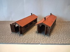 K38 / Spur N   Kibri  D548  2 Lokschuppen  fertig gebaut