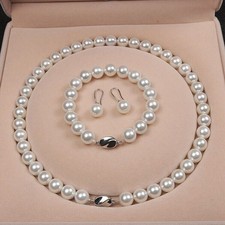 Schmuckset weiß Perlenkette Armband Ohrringe Collier Muschelkernperlen Geschenk