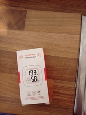 OPPERD Hygrometer & Raumthermometer - Kleiner Digitaler Luftfeuchtigkeitsmesser