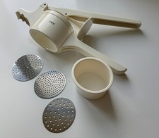 GEFU Kartoffelpresse Spätzlepresse Nudelpresse