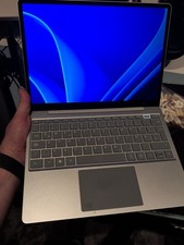 Microsoft Surface Laptop Go 2