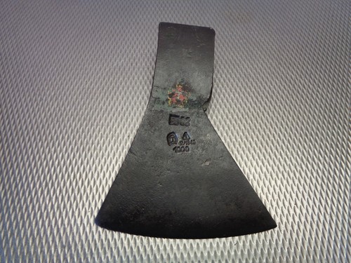 Altes geschmiedetes 1000 beil - geschmiedetes,