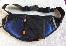 Bauchtasche mit Halterung für