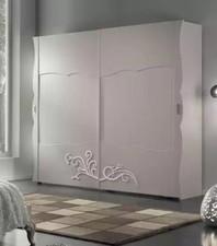 Kleiderschrank Schrank