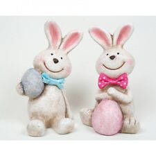 graues Hasen Paar mit Ei und