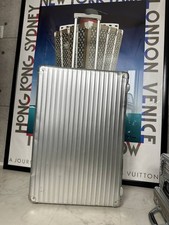 RIMOWA CLASSIC FLIGHT Suitcase