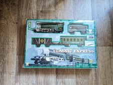 Elektrische Eisenbahn Dampflok für Kinder Spielzeug