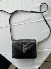 SAINT LAURENT YSL Loulou Puffer TOY Bag Schwarz Gold (GAB678401) Mini Tasche