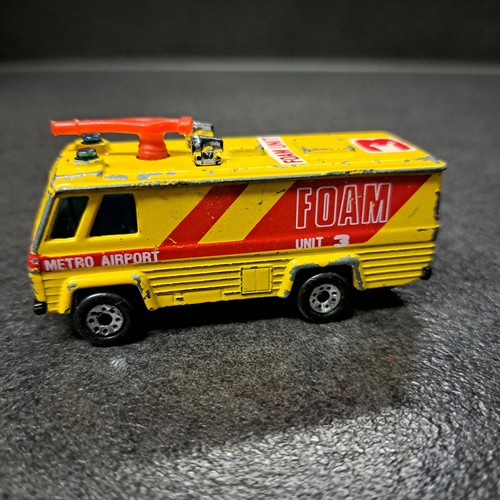 Matchbox command vehicle 1980 - command,