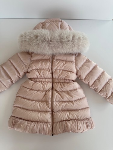 Luxuriöse moncler daunenjacke - luxuriöse,