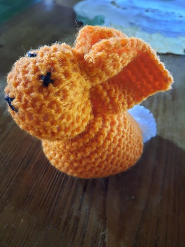 Osterhase gehäkelt oster - ,