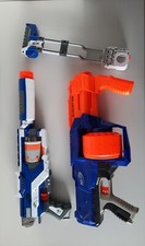 2x Nerf Pistole Von Hasbro: N-Strike Surgefire + Nerf Spectre 5 Gun + Pfeilen