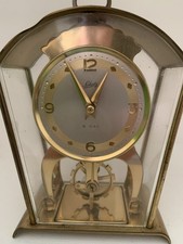 Goldene Tischuhr von Schatz