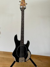 music man stingray ( Serie 2736) 1988