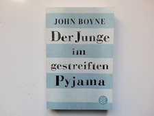 Der Junge im gestreiften