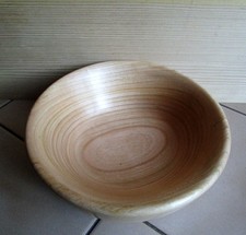 Schale aus Holz massiv 