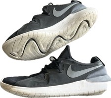 Nike Schuhe Gr. 46