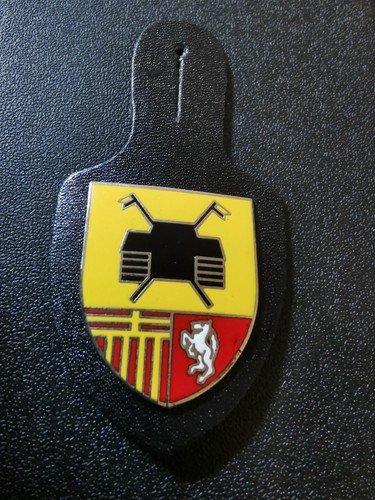 Brustanhänger