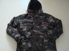 Männer camouflage winddicht wasserfest Mantel Jacke Kapuze Gr. S v. DECATHLON