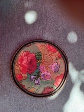 Tablett  17 cm Durchmesser stoffmalerei korbrand