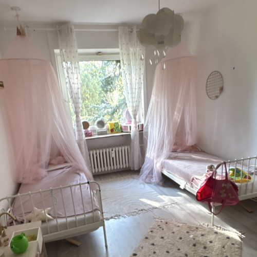 Dekorative rosa betthimmel - dekorative,