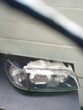 Volvo V40 Scheinwerfer Rechts