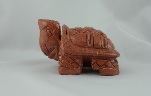 Riesige schildkröte aus roter - schildkröte,