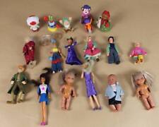 17 ältere Puppen/Figuren -