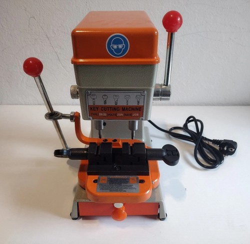 220v universal - 220v,