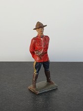 Elastolin Lineol Mountie Soldat stehend Canadier Police Militär Wildwest Masse