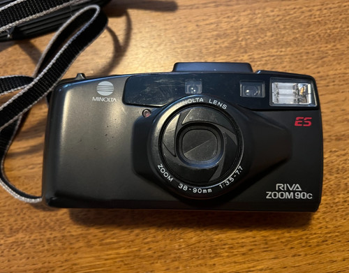 Minolta riva zoom 90c - es, 35mm