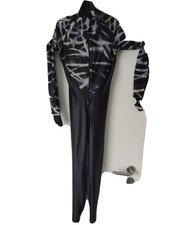 Skate suit, skinsuit