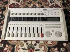Zoom R16 Portable Multi Track
