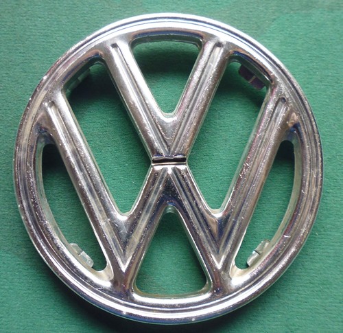 Emblem logo auto - vw,