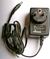 YHi 898-1015-E12S, Netzteil 220V, Output 12 Volt / 1250mA, Power Adapter,