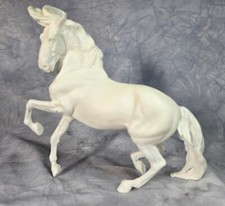 Resin Modellpferd Ardiente von