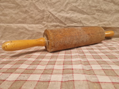Alte kuchenrolle nudelholz - kuchenrolle,