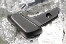 Fußraste links 675052000C