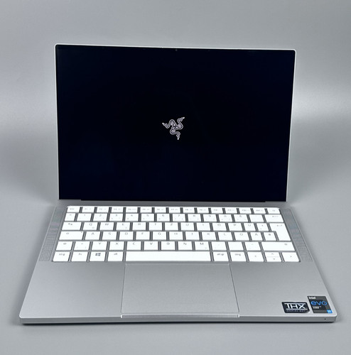 Razer book 1165g7 - book, i7-1165g7