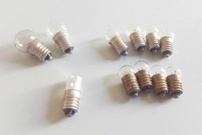 11 kleine Glühlampen alt 2,5-6V 1-2,4W, E10-Sockel, klar rund Ø10-15mm l=23-27mm