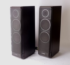 Paar Lautsprecherboxen