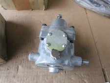 Mercedes Unimog 404 Oldtimer Fliehkraftpumpe Hydraulikpumpe Heinzmann D2303 NEU