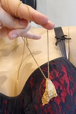 Goldener Anhänger mit feiner Erbs-Kette, Glimmer, Sterling-Silber vergoldet