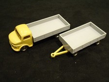 Lego 1/87 Mercedes Benz Pritschenwagen Mit Anhänger beige/grau