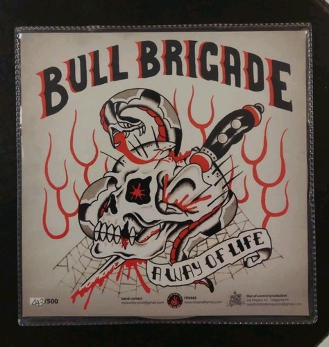 Bull brigade way life - a, of