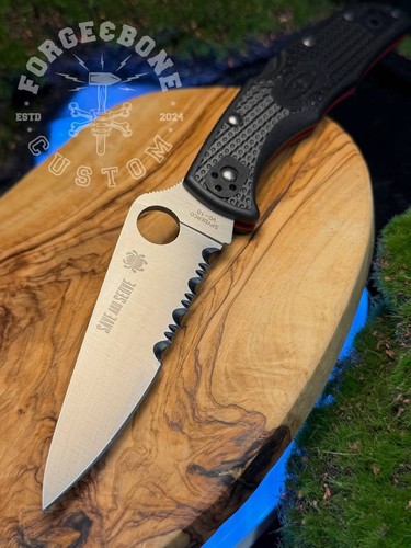 Spyderco endura thin red line - spyderco,