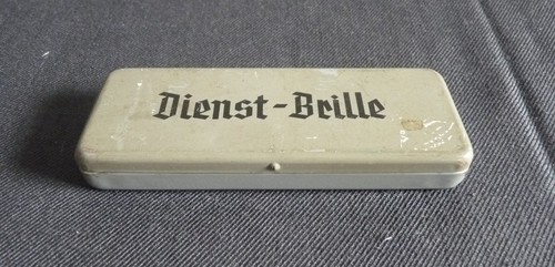 Alte blechschachtel - alte,